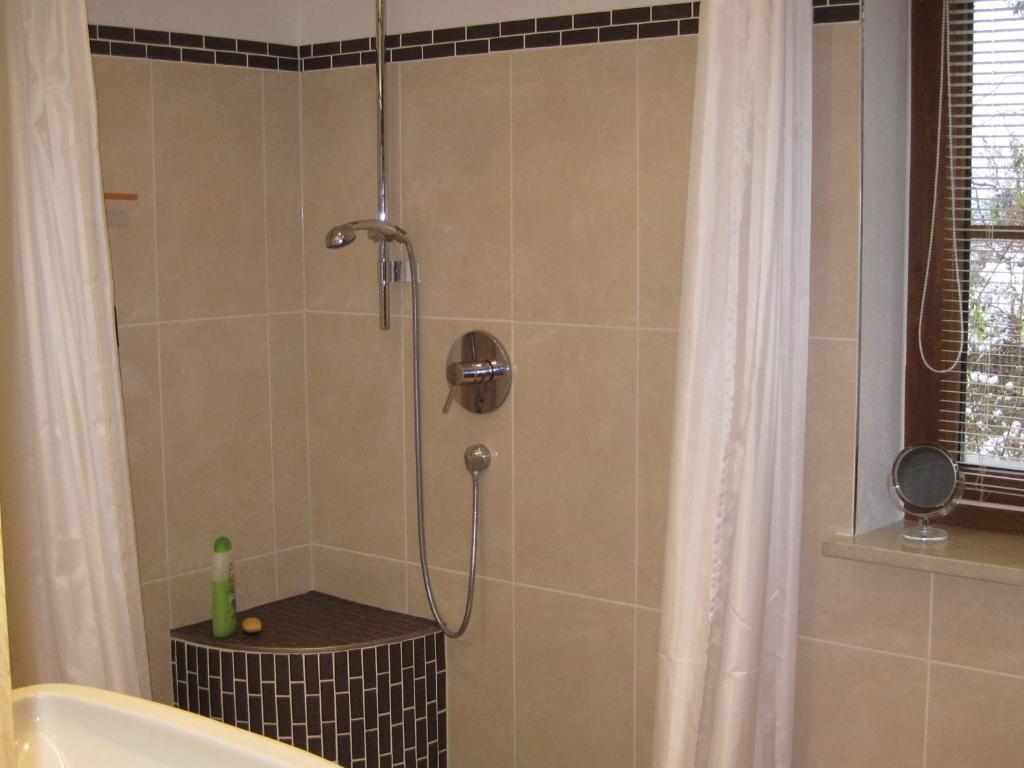 Hotel Zur Schonen Aussicht Übersee Kamer foto